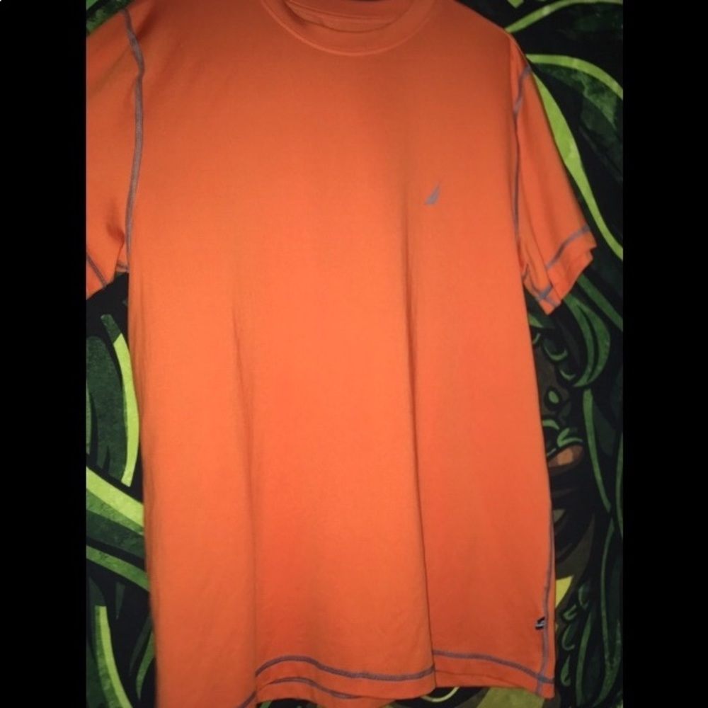 Performance T-shirt - Picture 2 of 4